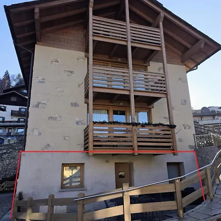 Casa Lorena Apartment Piatta